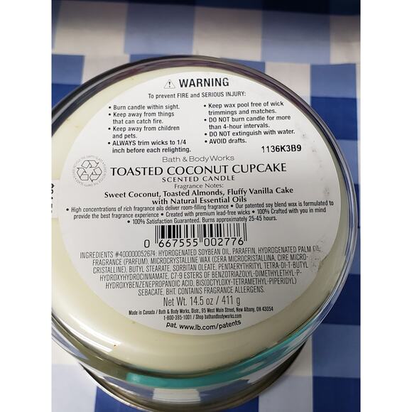 BBW Toasted Coconut Cupcake Large 3 Wick Candle Home Fragrance Decor - Picture 2 of 2
